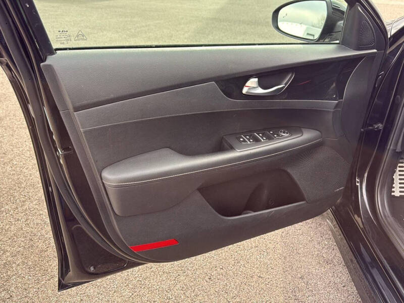 2022 Kia Forte GT Line