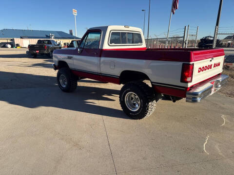1989 Dodge RAM 100