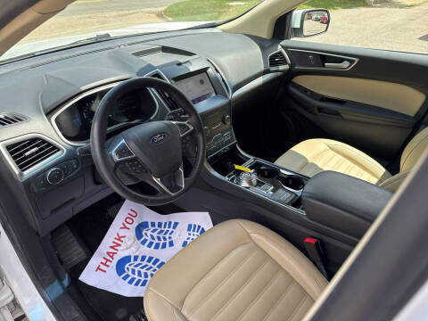 2020 Ford Edge SEL