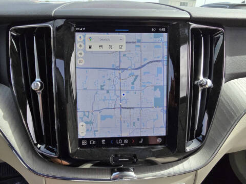 2025 Volvo XC60 B5 Plus Dark Theme