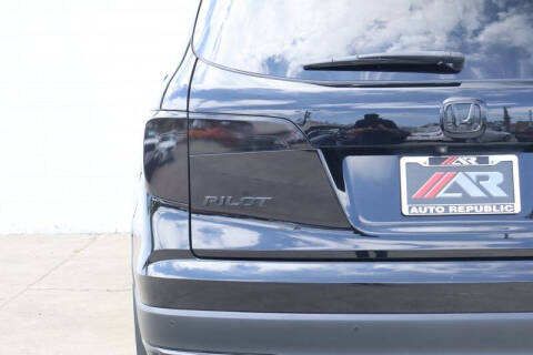 2021 Honda Pilot Black Edition