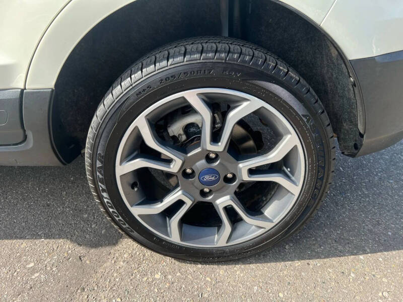 2020 Ford EcoSport SES