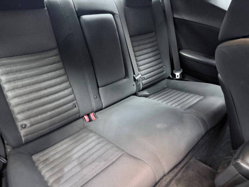 2012 Dodge Challenger SXT