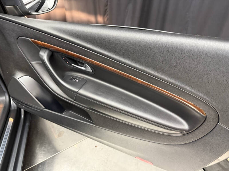 2012 Volkswagen Eos Lux SULEV