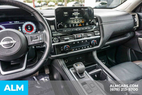 2024 Nissan Pathfinder Platinum