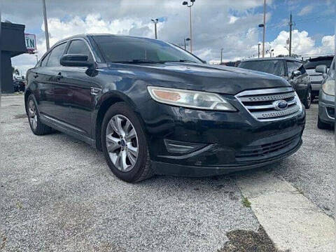 2011 Ford Taurus SEL