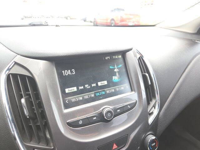 2017 Chevrolet Cruze LT Auto