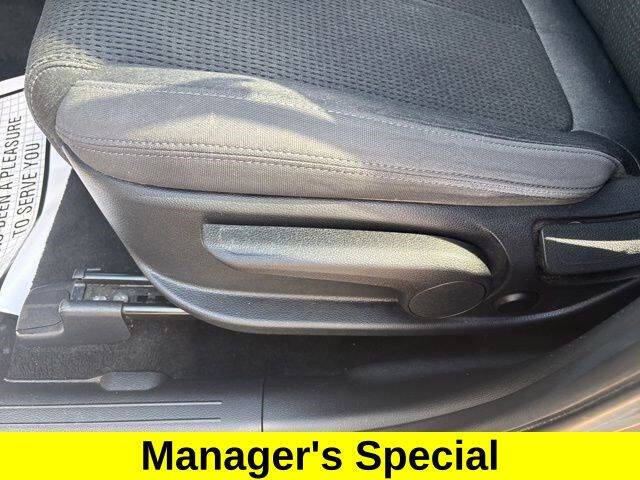 2021 Hyundai Santa Fe SE