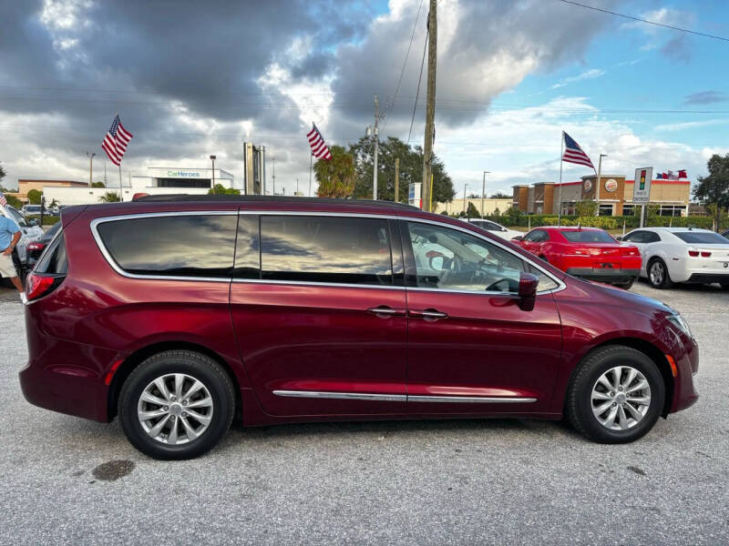 2017 Chrysler Pacifica