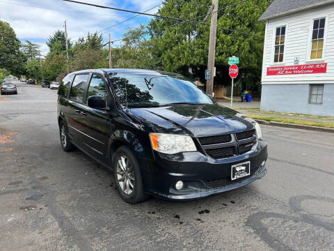 2013 Dodge Grand Caravan R/T