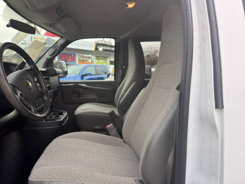 2014 Chevrolet Express LT 3500