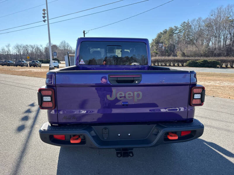 2026 Jeep Gladiator Mojave