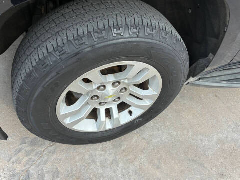 2015 Chevrolet Suburban LT