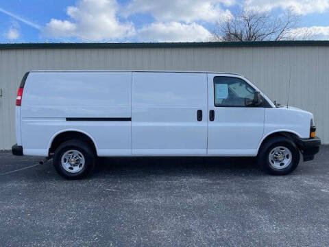 2023 Chevrolet Express 2500