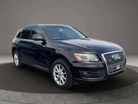 2012 Audi Q5 2.0T quattro Premium Plus