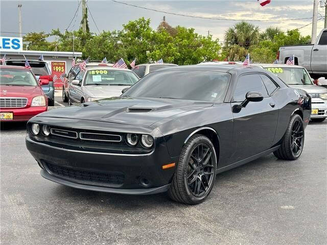 2016 Dodge Challenger SXT