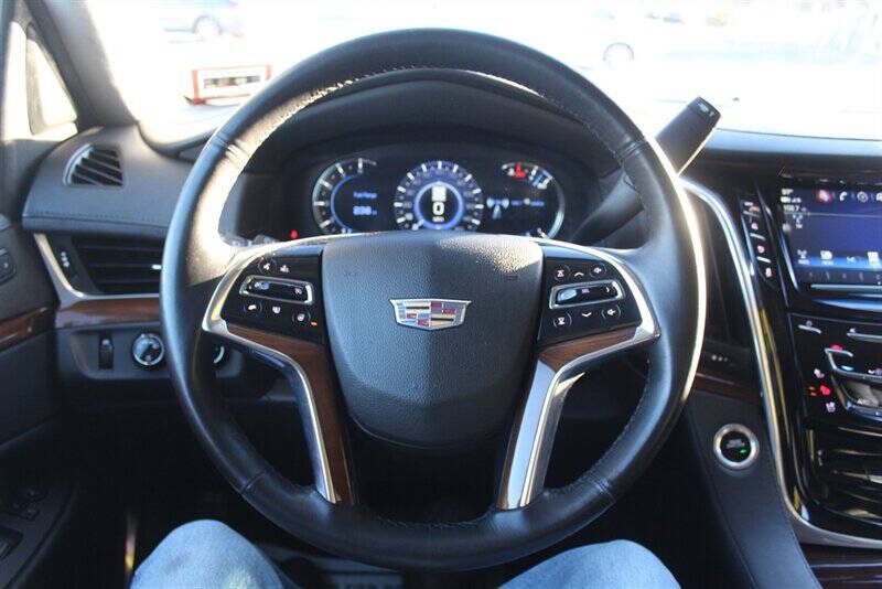 2019 Cadillac Escalade ESV Standard