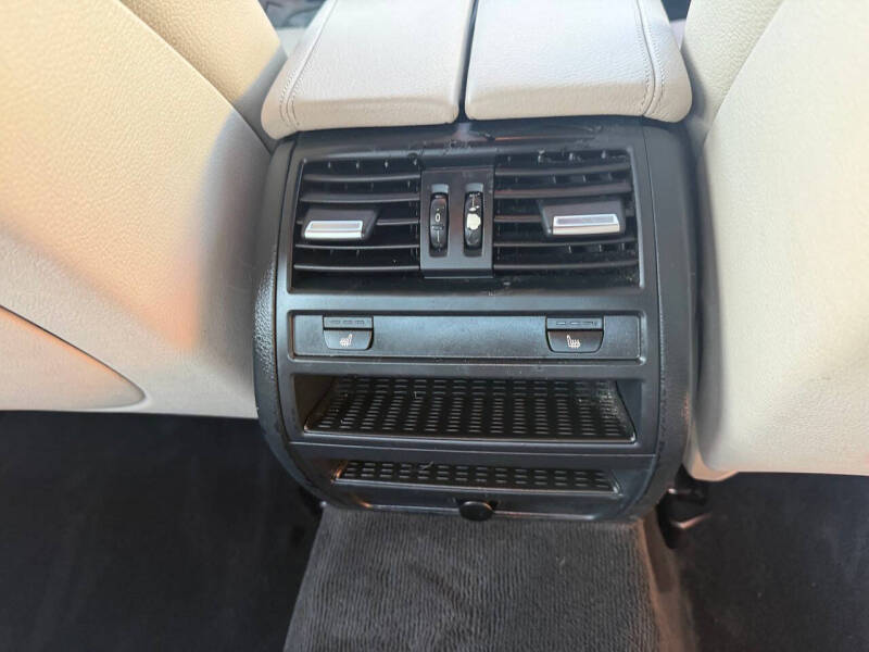 2012 BMW 5 Series 535i