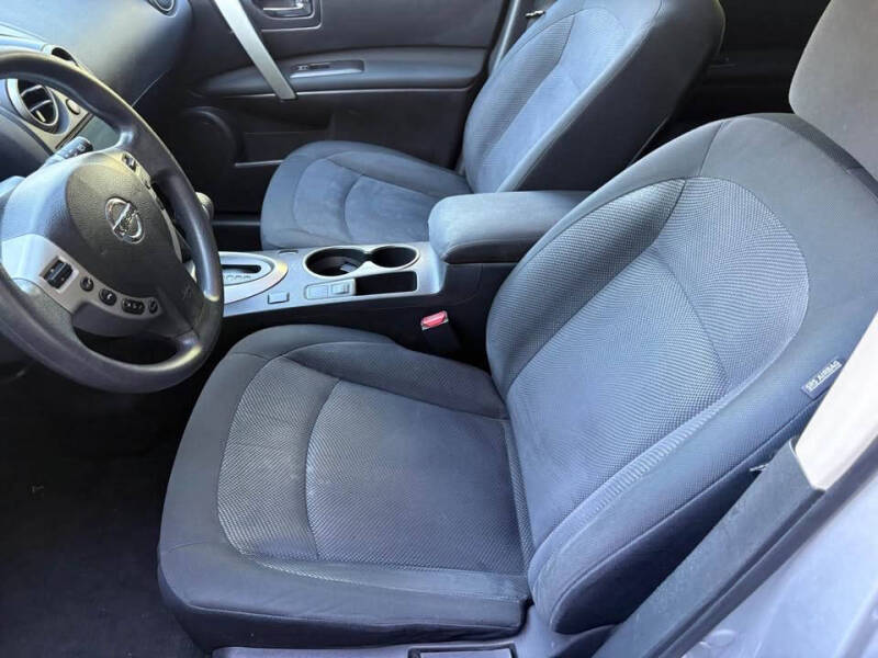 2015 Nissan Rogue Select S