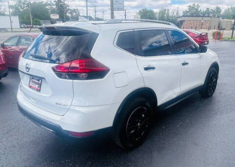2018 Nissan Rogue SV