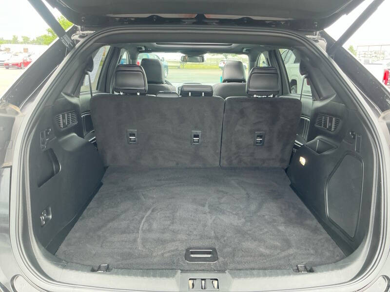 2022 Ford Edge ST