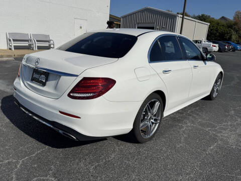 2019 Mercedes-Benz E-Class E 300