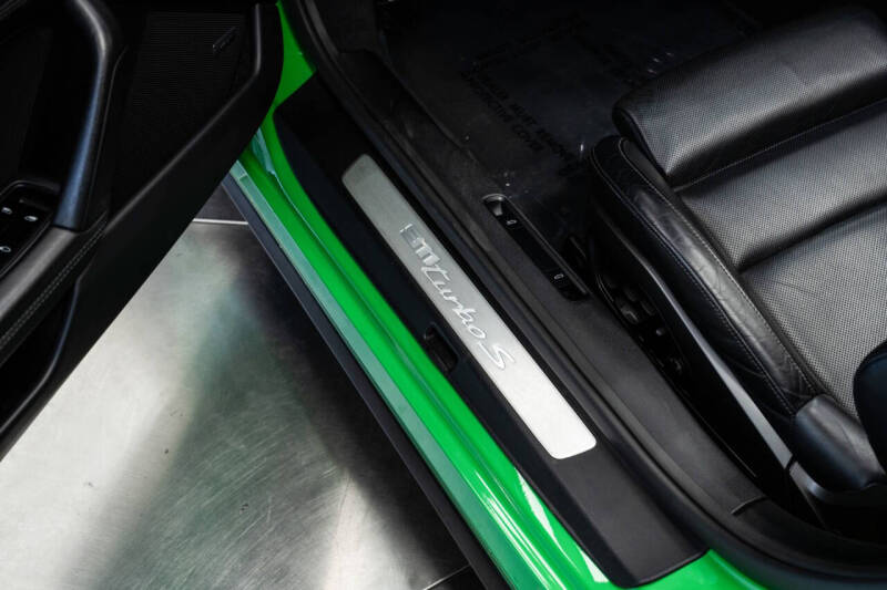 2021 Porsche 911 Turbo S