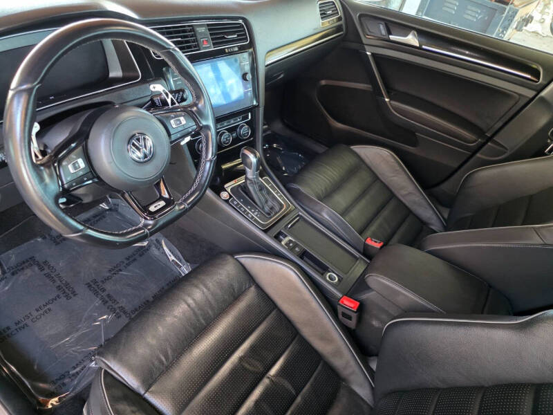 2018 Volkswagen Golf R 4Motion