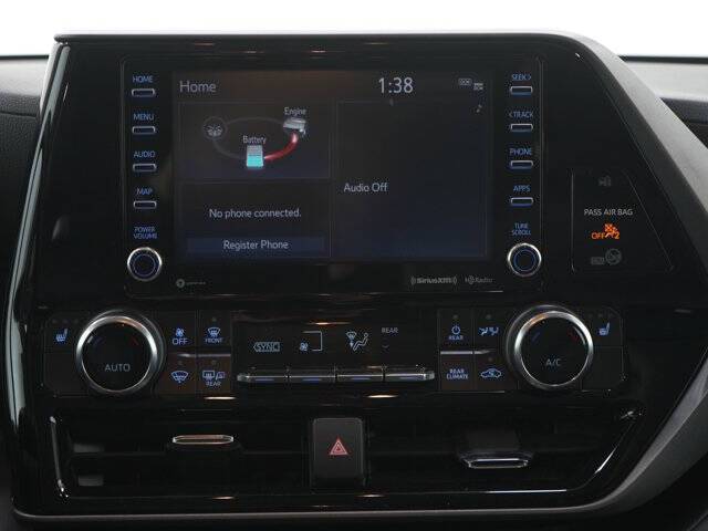 2022 Toyota Highlander Hybrid XLE