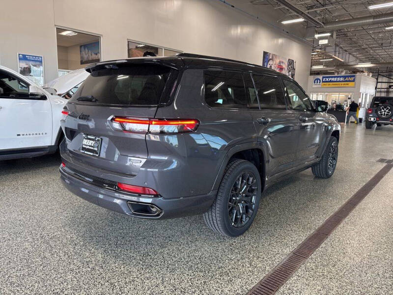 2025 Jeep Grand Cherokee L Summit