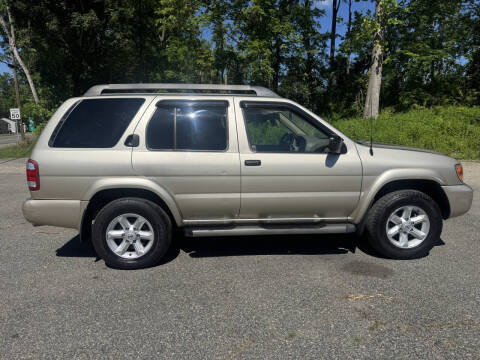 2003 Nissan Pathfinder SE