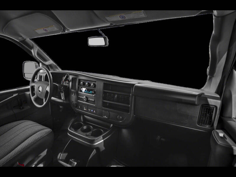 2024 GMC Savana 2500