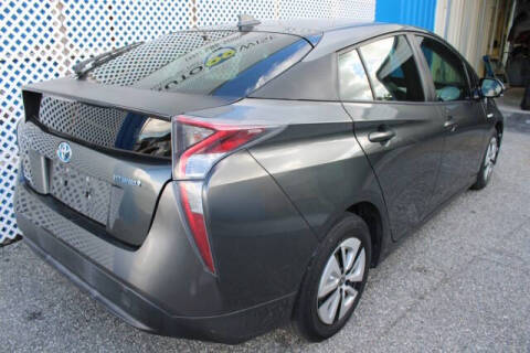 2016 Toyota Prius Three