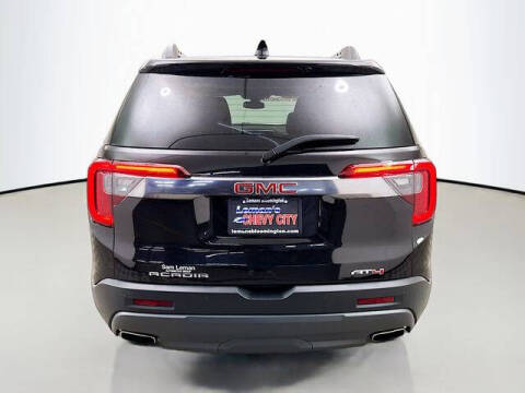 2021 GMC Acadia AT4