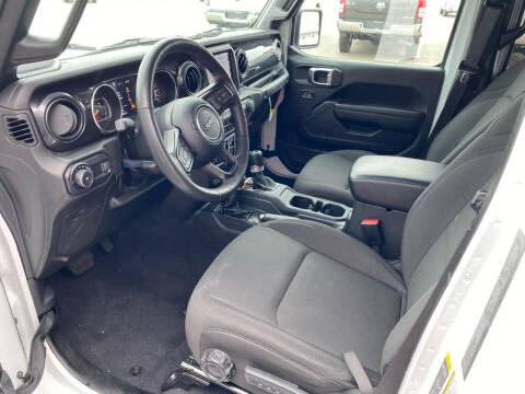 2023 Jeep Wrangler Sport Altitude