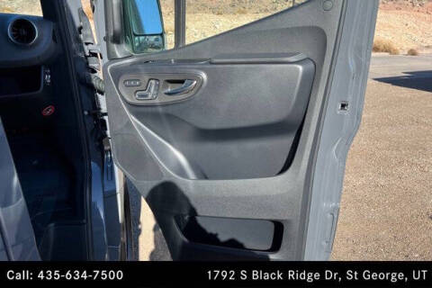 2025 Mercedes-Benz Sprinter