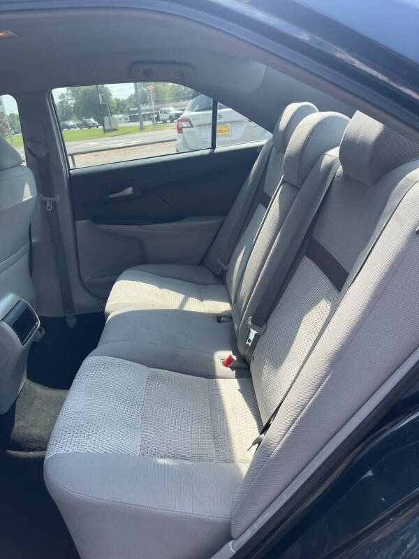 2013 Toyota Camry LE