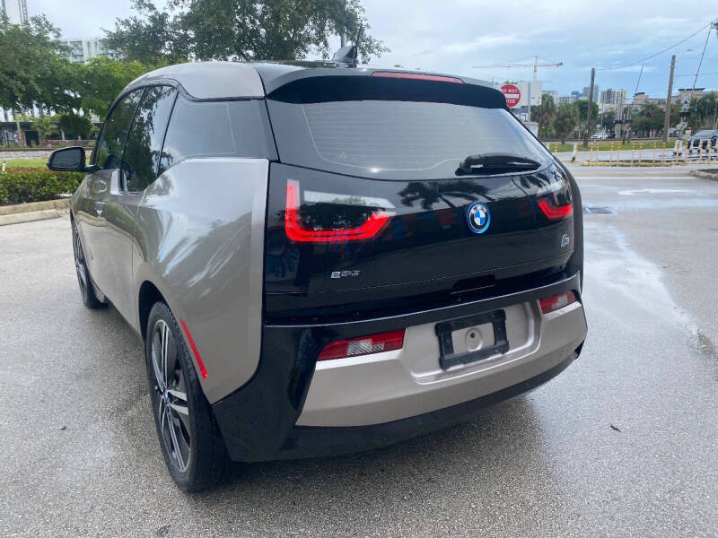 2014 BMW i3 Base photo 16