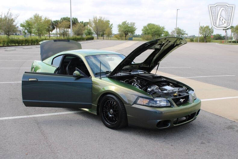 2003 Ford Mustang Mach 1 Premium