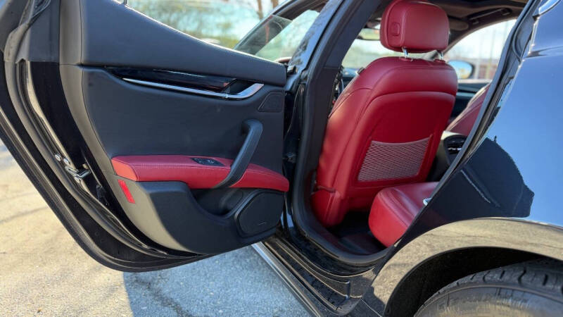 2018 Maserati Ghibli SQ4