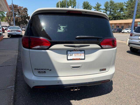 2020 Chrysler Pacifica Touring L Plus