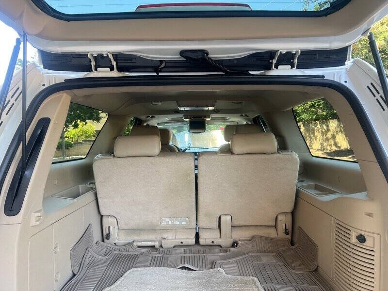 2014 Chevrolet Suburban LTZ