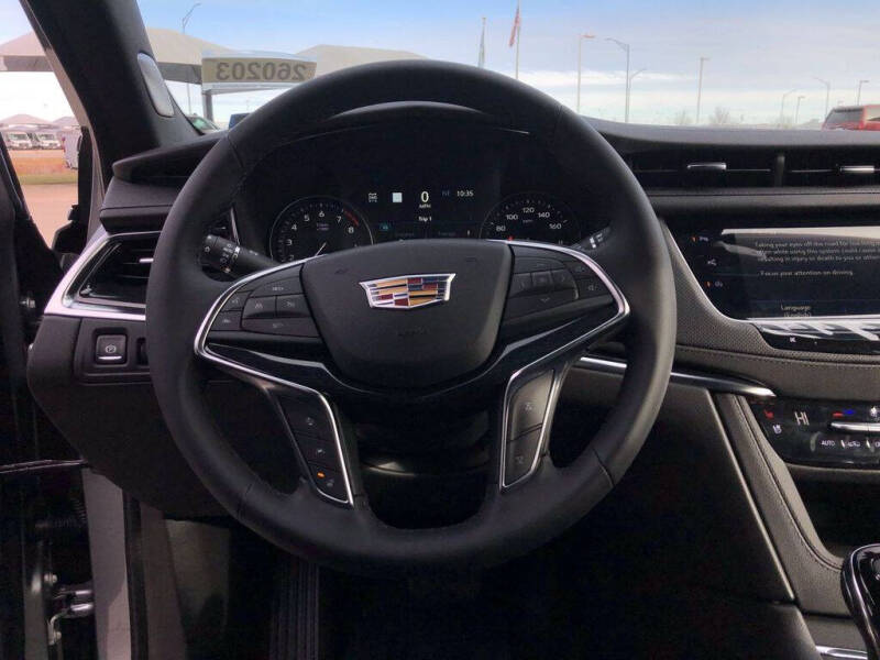 2026 Cadillac XT5 Premium Luxury