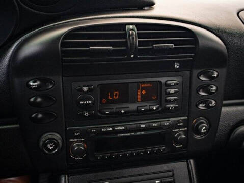 2004 Porsche 911 Carrera 4