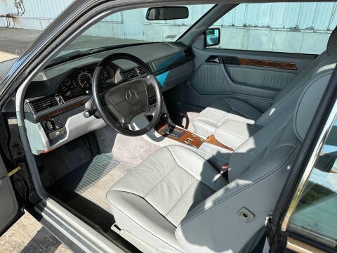 1992 Mercedes-Benz 300-Class 300 CE