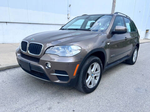 2012 BMW X5 for sale at WALDO MOTORS in Kansas City MO