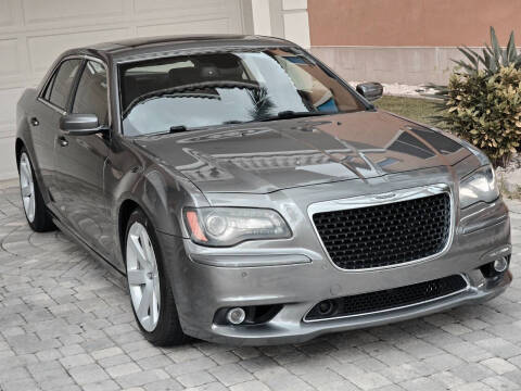 2012 Chrysler 300 SRT8