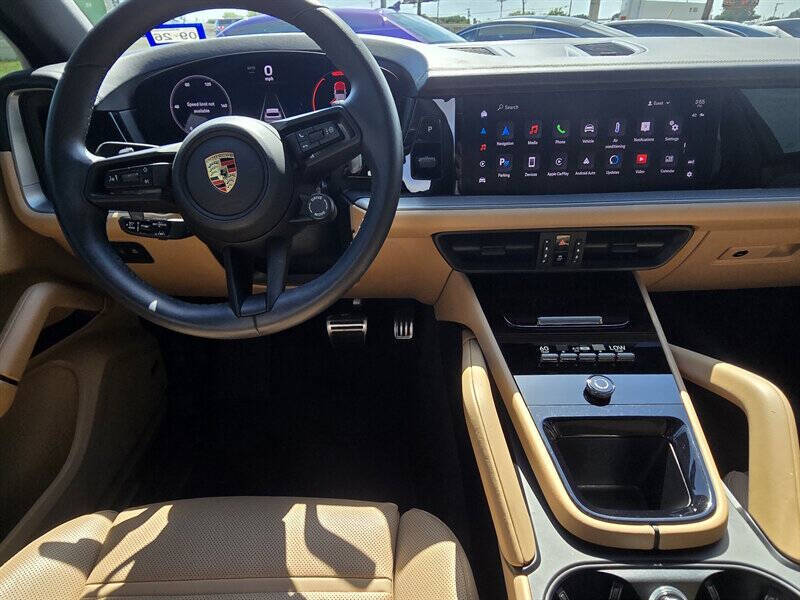 2024 Porsche Cayenne S