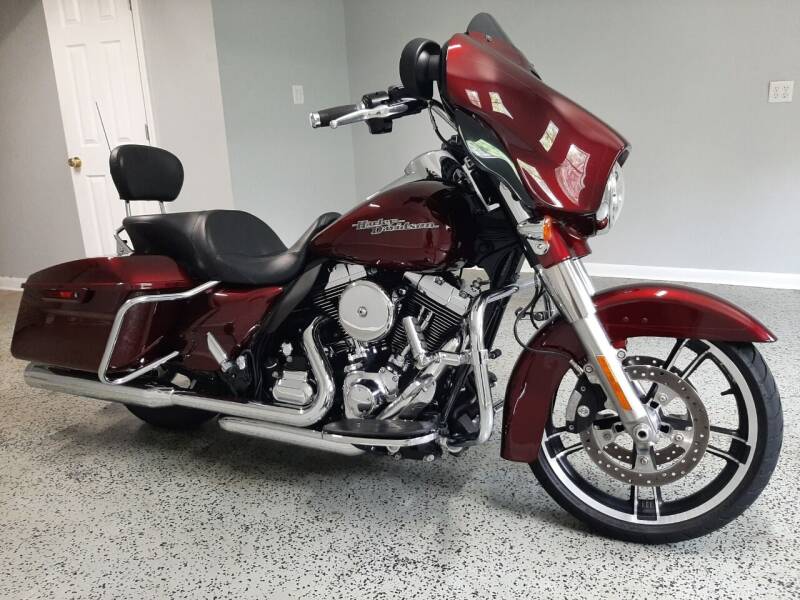 2014 Harley Davidson FLHXS for sale at Rucker Auto & Cycle Sales in Enterprise AL