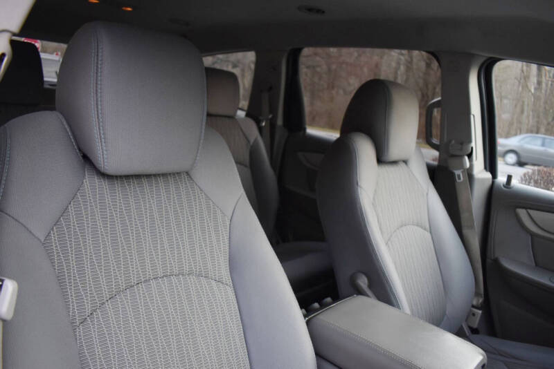 2015 Chevrolet Traverse LS